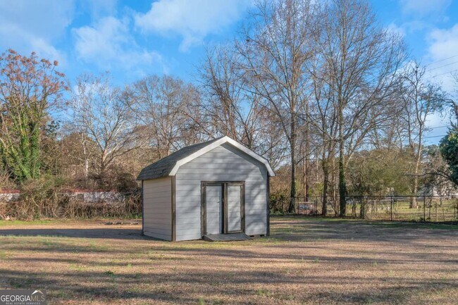 Foto del edificio - 24 David Dr