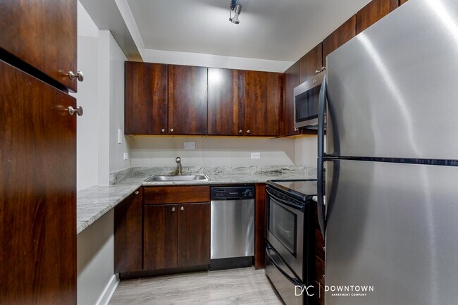 Foto del edificio - 401 E Ontario St