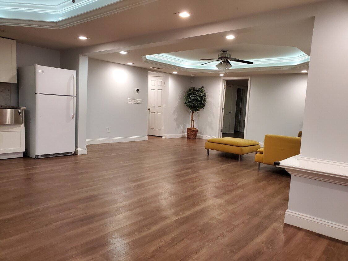 5375 Lexington View Pl Unit Basement Apartment, Sugar Hill, GA 30518