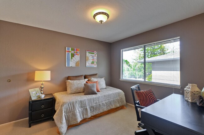 Building Photo - 14664 Big Basin Way