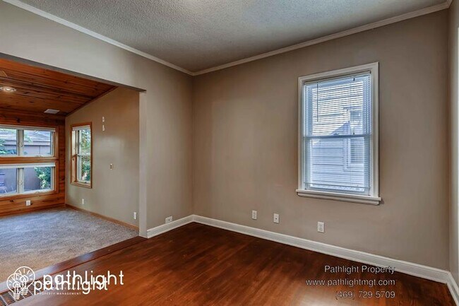 Building Photo - 6524 Minnetonka Boulevard, Saint Louis Par...