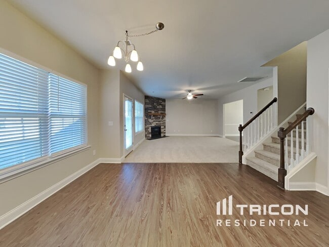 Building Photo - 268 Moonstone Ct