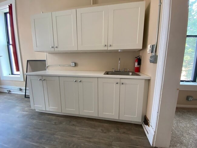 Newly installed cabinetry - 329 N Riverfront Dr