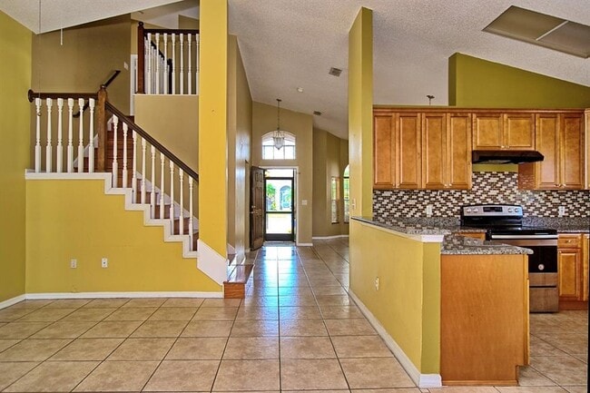 Building Photo - 4335 Creekside Blvd