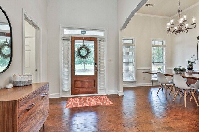 Foto del edificio - Rare Rental In Bradshaw Farms! Ranch on 1.6 Acres in Lake/Playground Subdivision.