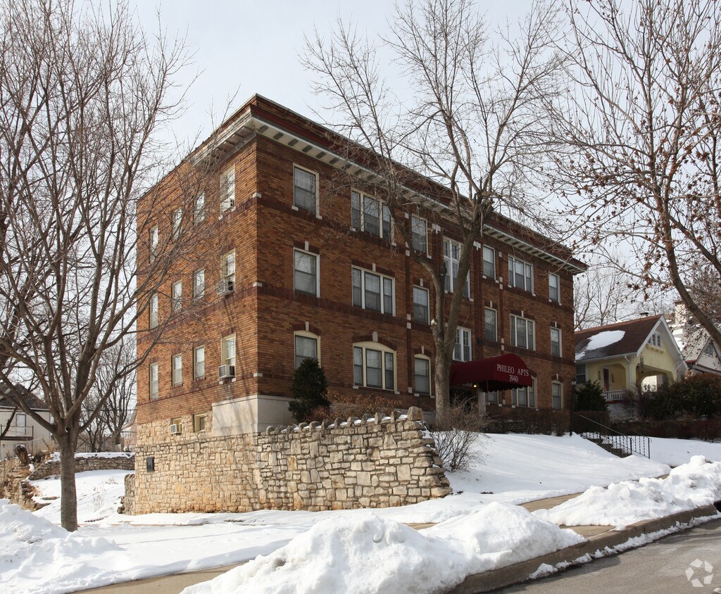 3940 Holmes St, Kansas City, MO 64110 Apartments in Kansas City, MO