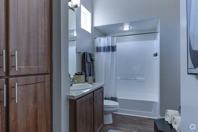 2 BR, 2 BA - 877 SF - La Serena at the Parque