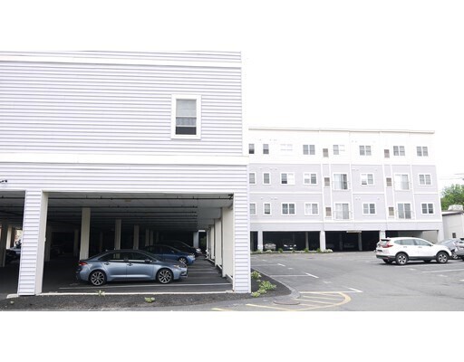 Foto del edificio - 75 Walnut St