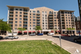Building Photo - 200 W Campbell St