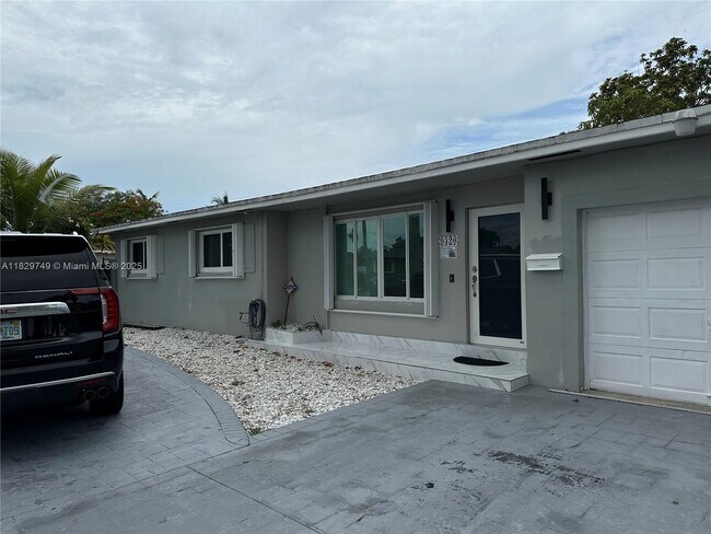 Foto del edificio - 9320 SW 46th Terrace