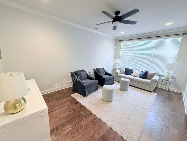 Photo - 3BR/3.5BA For Rent Townhome