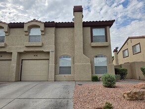 Building Photo - 2603 Pebblegold Ave
