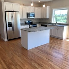 163 Middle Rd