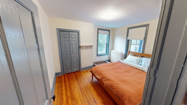 Building Photo - 8514 Shawnee St