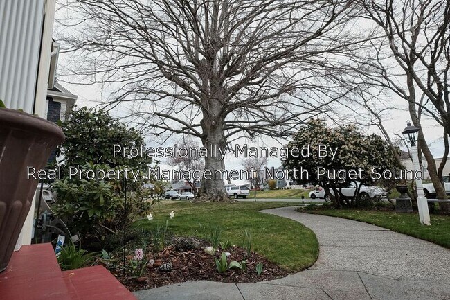 Foto del edificio - 1014 Hoyt Ave