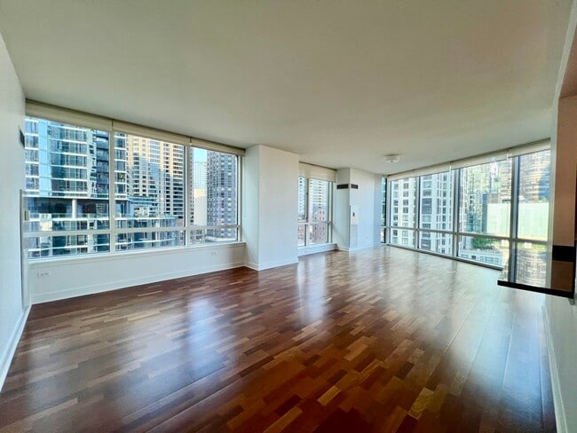 Foto del edificio - 505 N McClurg Ct
