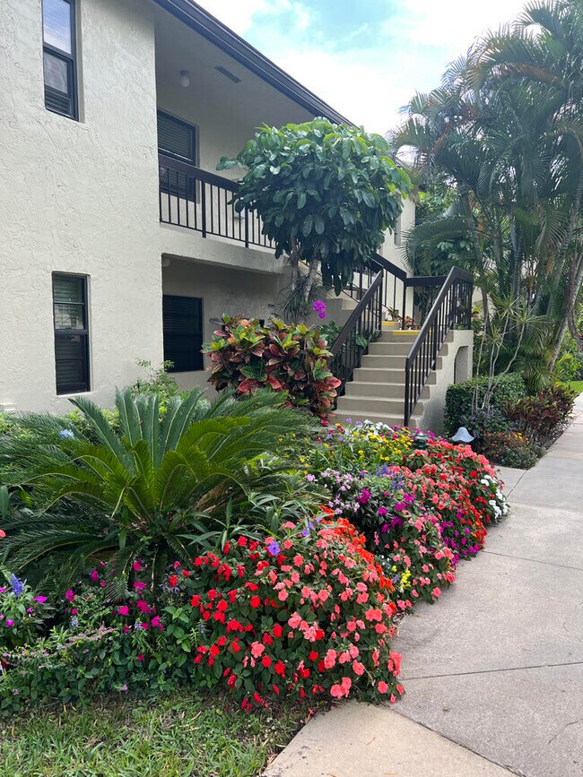 Foto del edificio - 21219 Lago Cir