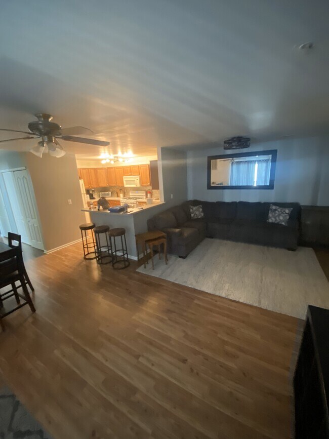 Building Photo - 108 Lionheart Ln