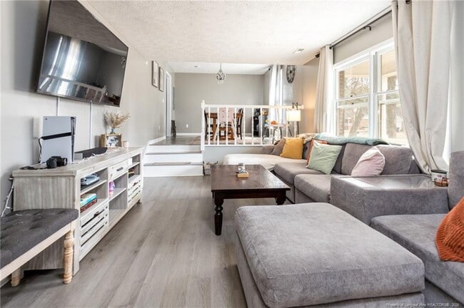 Building Photo - 677 Prestige Blvd