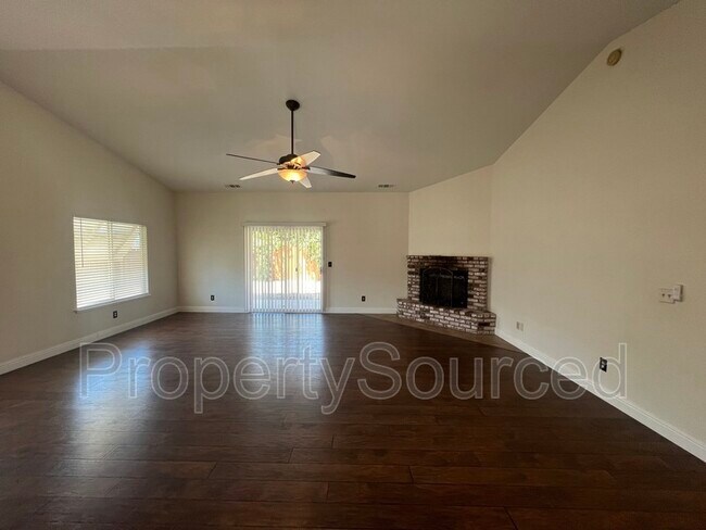 Building Photo - 1287 Wawona St