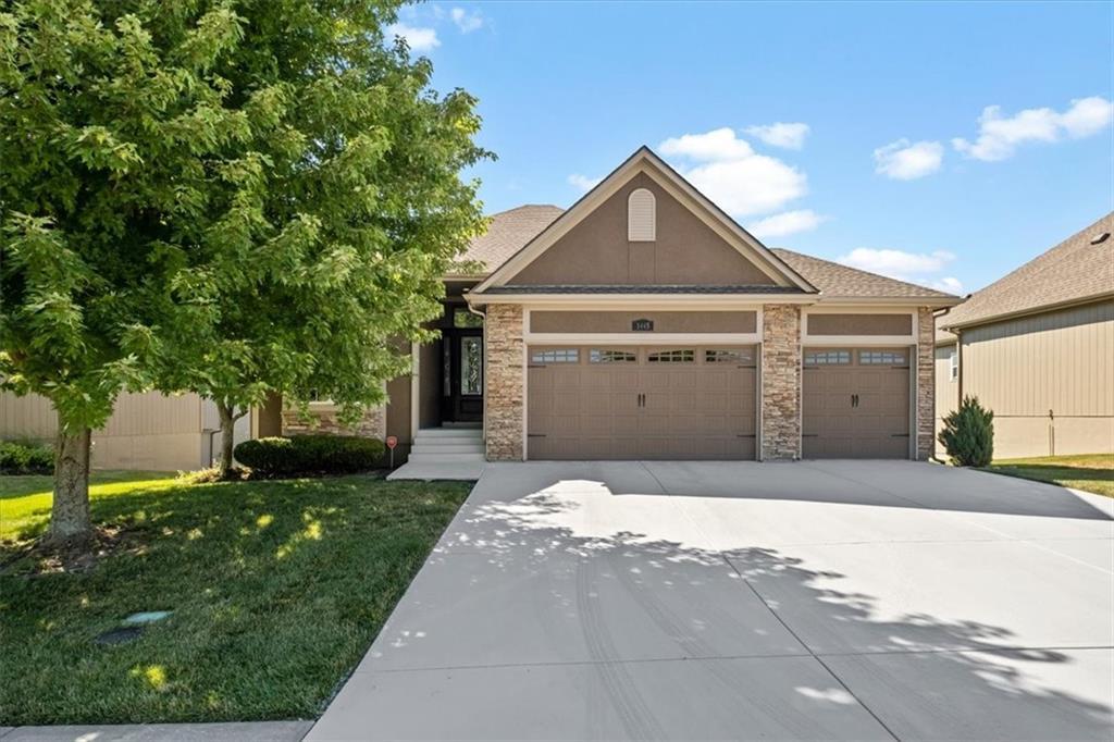 1445 Brompton Ln, Raymore, MO 64083 House Rental in Raymore, MO