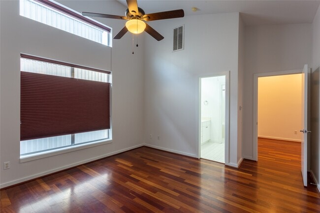 Foto del edificio - 1424 Bailey St
