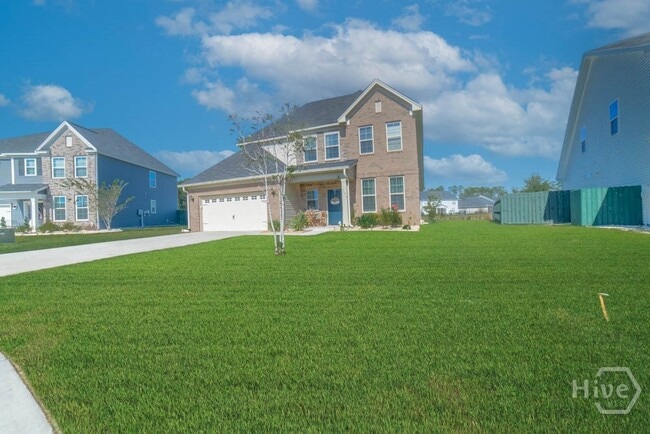Building Photo - 70 Hazen Dr