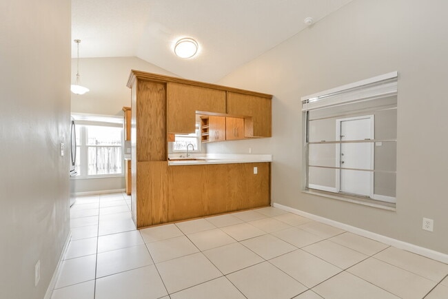 Building Photo - 7926 Sapphire Ln