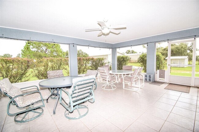 Foto del edificio - farm home