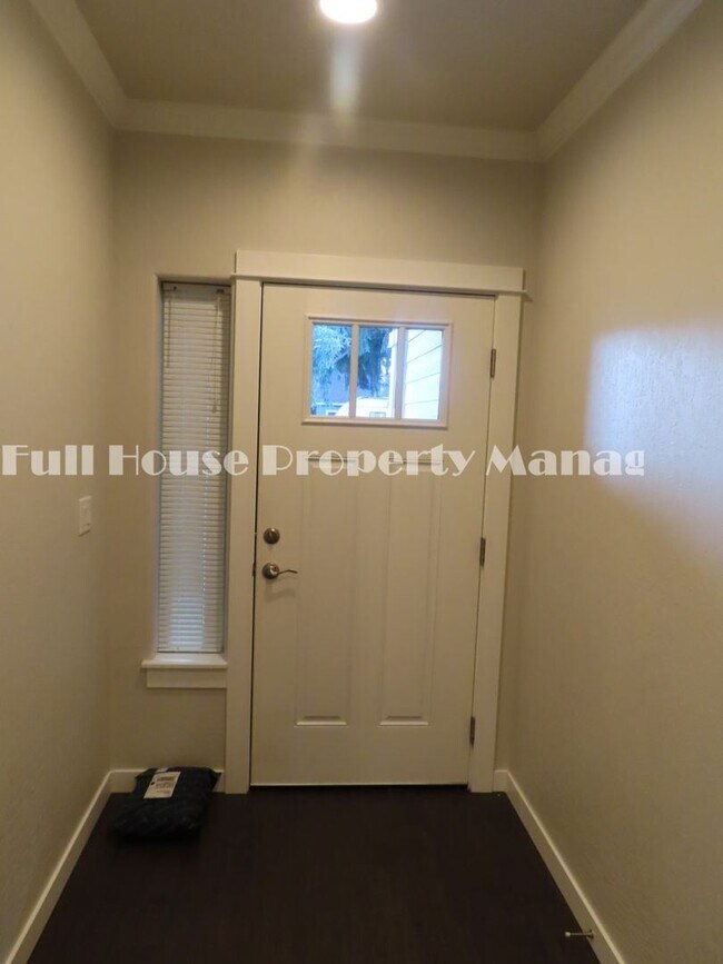 Building Photo - 3 br, 2 bath House - 727 Argon Ave.
