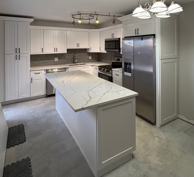 Foto del edificio - 3161 Meridian Way S