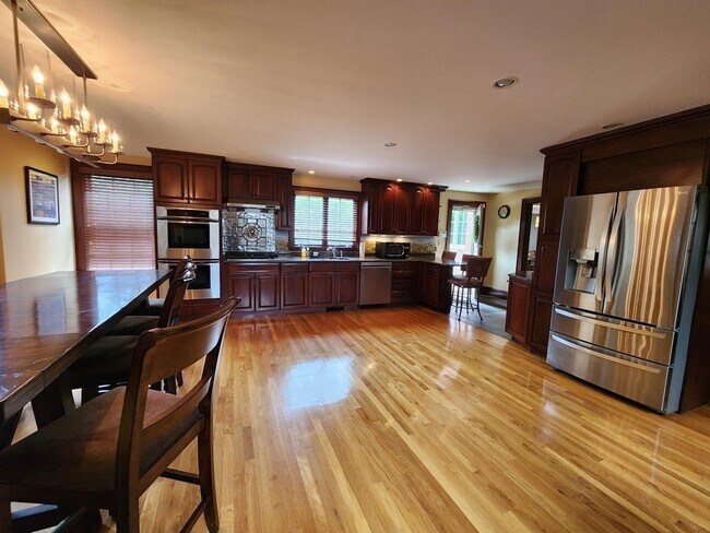 Foto del edificio - 145 Hawthorn Rd