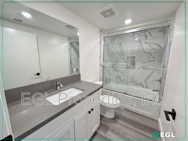 Foto del edificio - 10505 Hawthorne Blvd