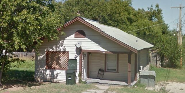 Primary Photo - 914 W Vinita