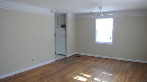 Building Photo - 158 Smith Ave