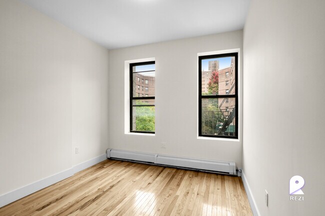 Building Photo - 1731 Pitkin Ave