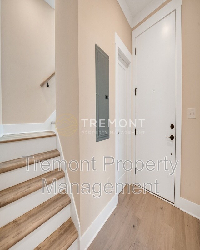 Foto del edificio - 1220 J Andrews Pl