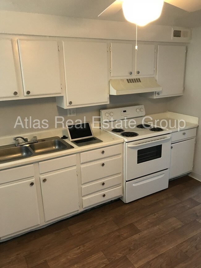Building Photo - 3090 W 71st Way