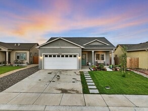 Building Photo - 5332 Gannet Ln
