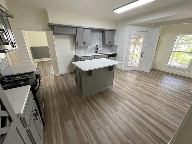 Foto del edificio - 309 Poplar St
