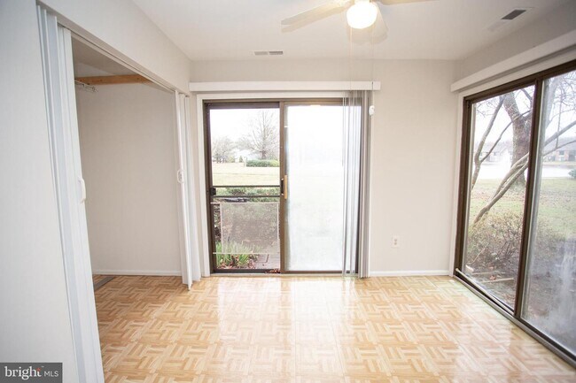 Foto del edificio - 159A Birchfield Ct