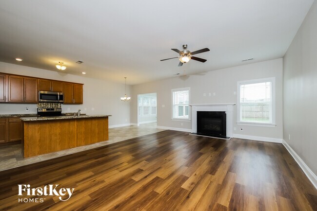 Foto del edificio - 117 Saintsbury Pl