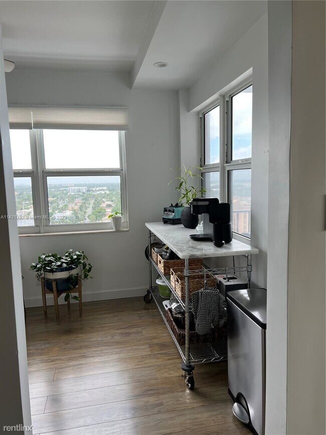 Foto del edificio - 2 br, 2 bath Condo - 405 N Ocean Blvd Apt ...