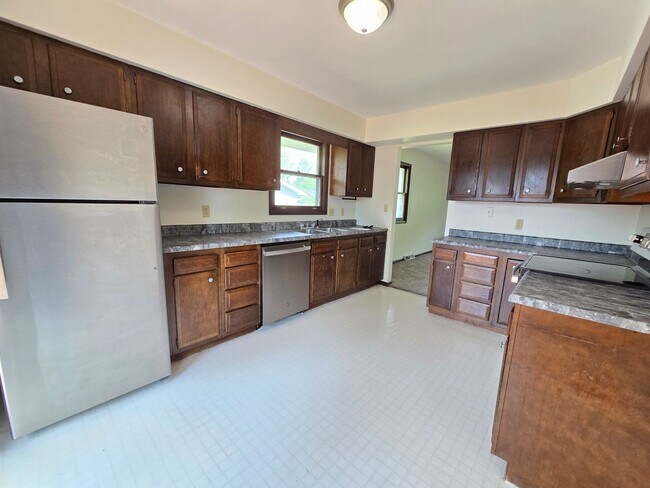Foto del edificio - Cute 2-bedroom duplex in Normal!
