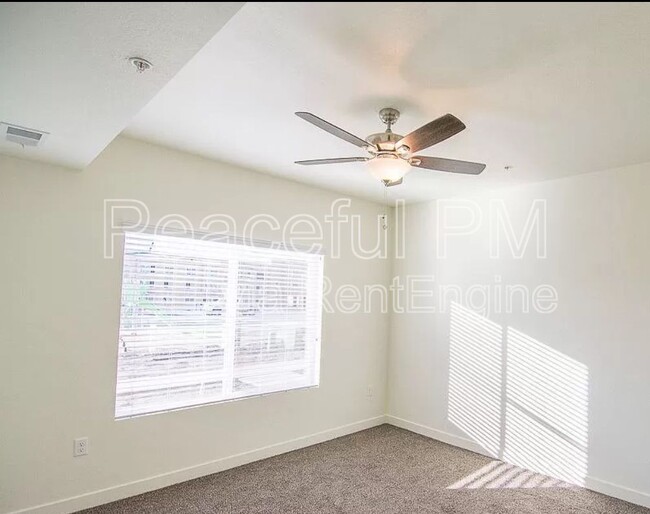 Foto del edificio - 756 E 500 S