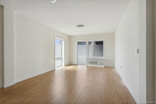 Foto del edificio - 120 N Pearl St