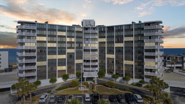 Building Photo - 3580 S Ocean Shore Blvd