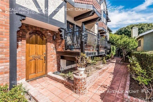 Foto del edificio - 227 S Irena Ave