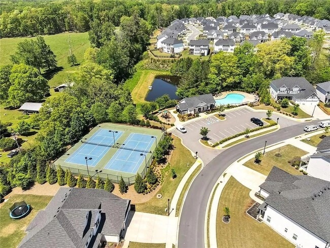 tennis courts - 166 Crest Brooke Dr