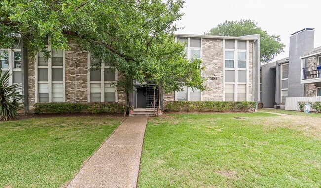 Building Photo - 5105 Skillman St